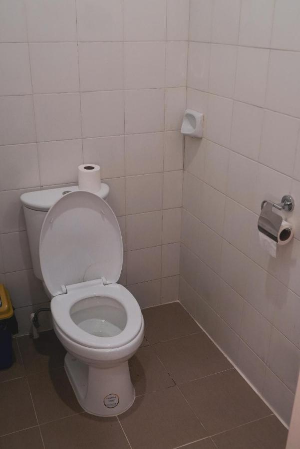 Ohlala Hostel Моалбоал Екстериор снимка