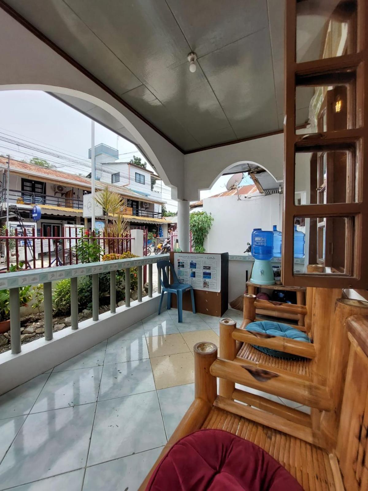 Ohlala Hostel Моалбоал Екстериор снимка